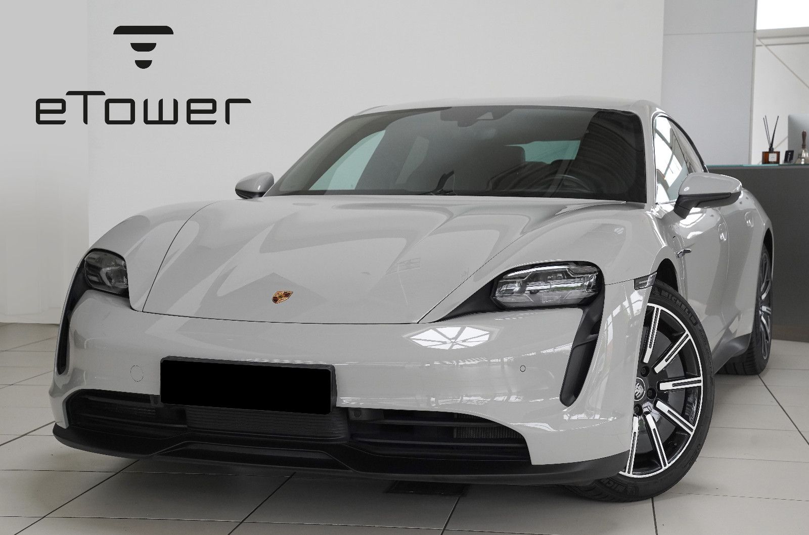 PORSCHE Taycan 4S PerfBatterie Sport Aero 20 Matix