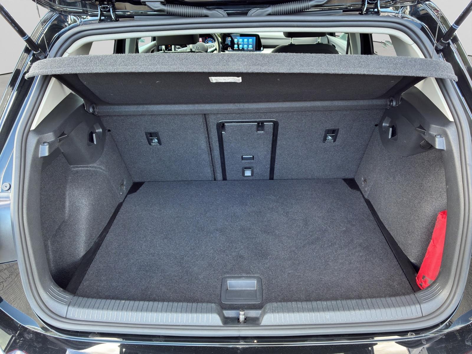 Volkswagen Golf VIII 1.0 eTSI DSG "MOVE" *LED*APP*, миниатюра 10