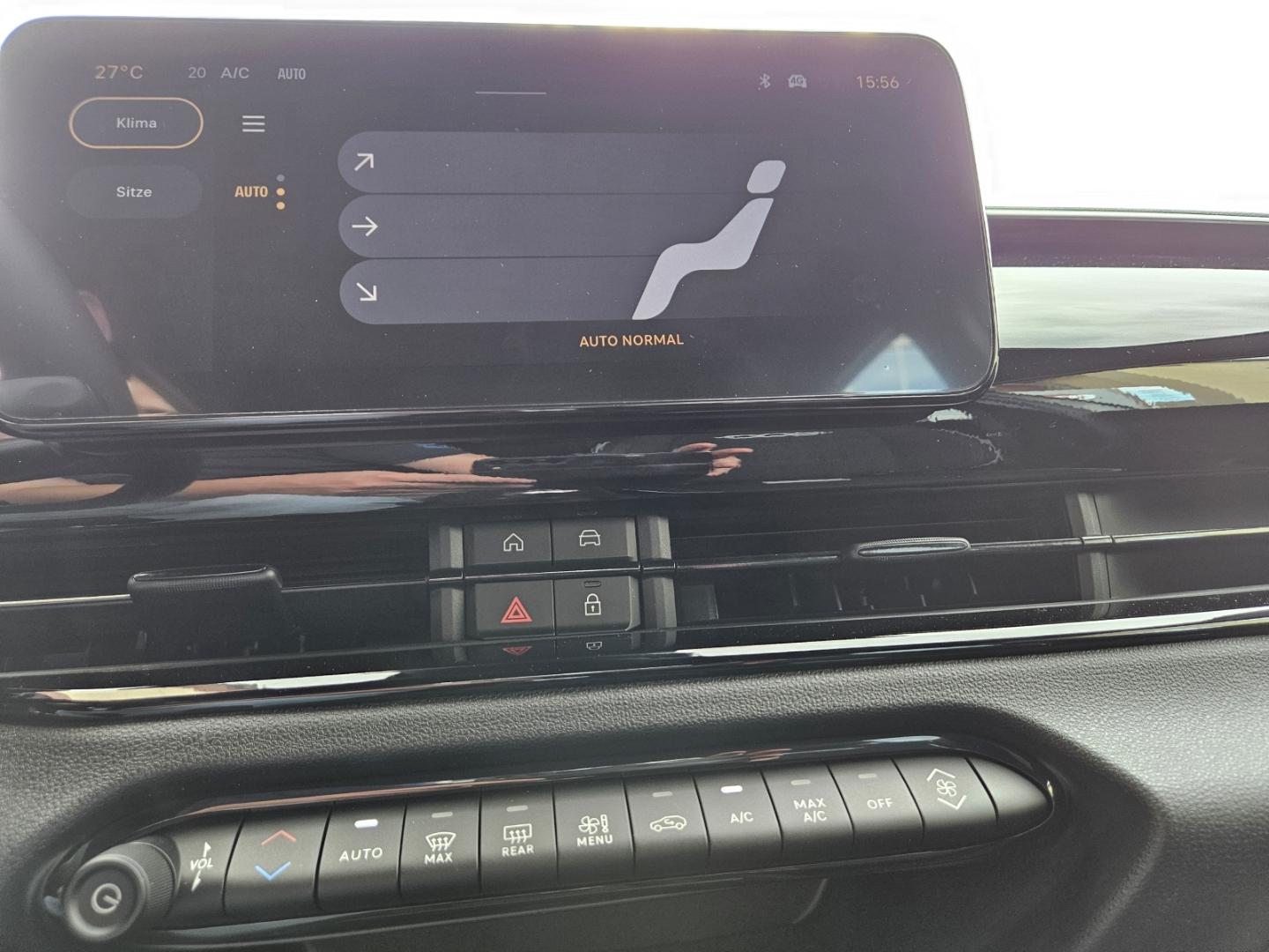 Fiat 600 1.2T Street - Klima - Apple Carplay /Android