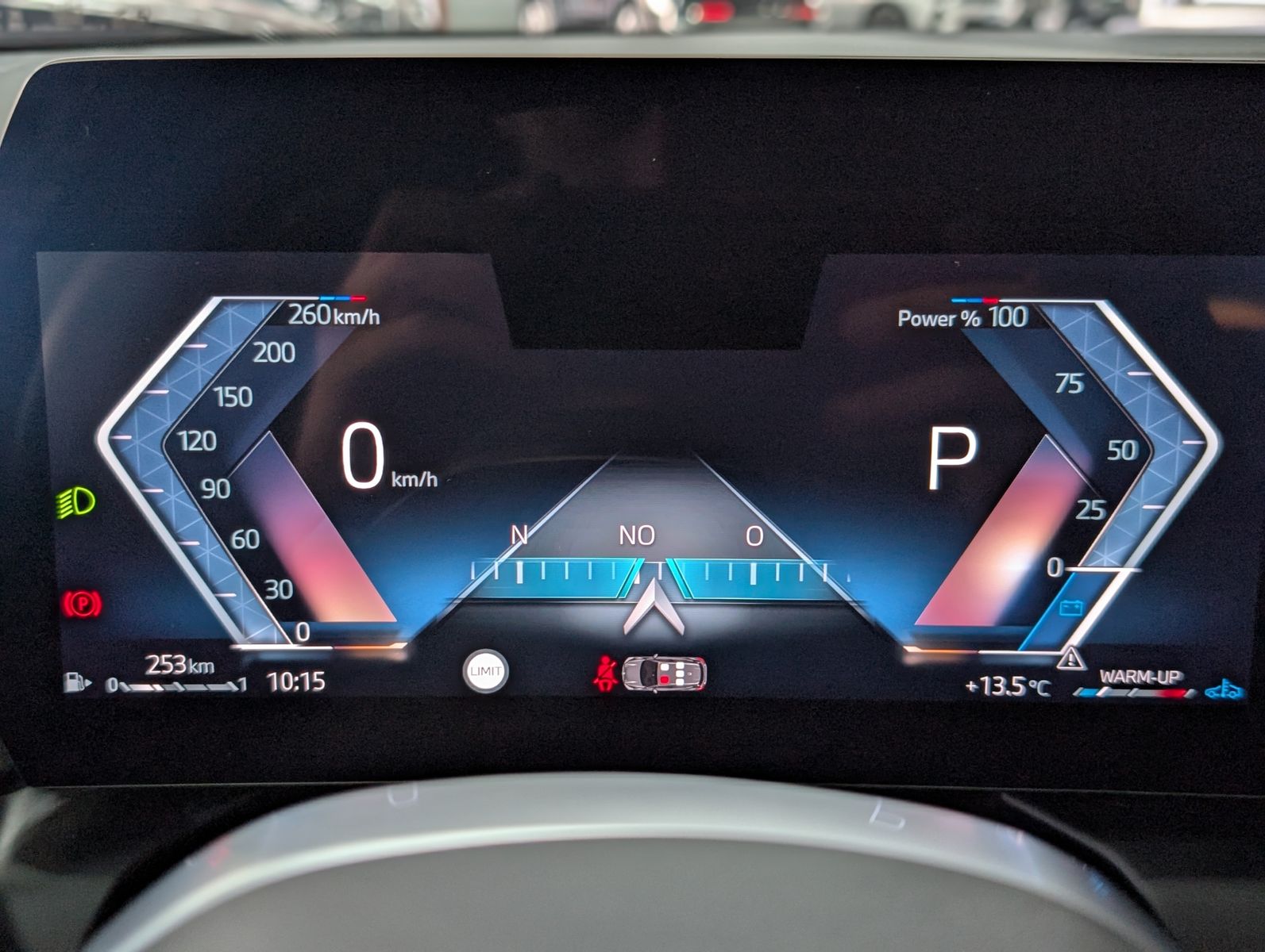 Fahrzeugabbildung BMW 118 d M Sport SHADOW PANO KAM LEDER APP LED 18"