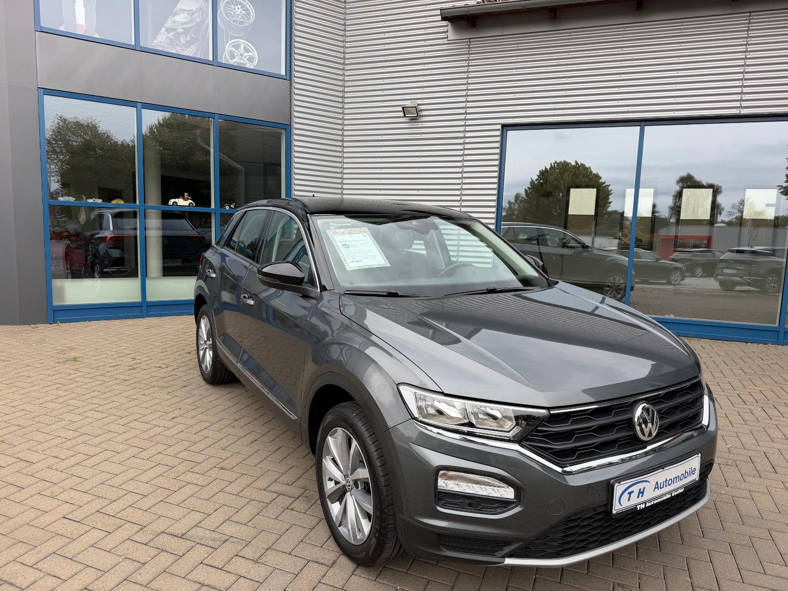 Volkswagen T-Roc Style/Navi/AHK/Car-Play/SHZ