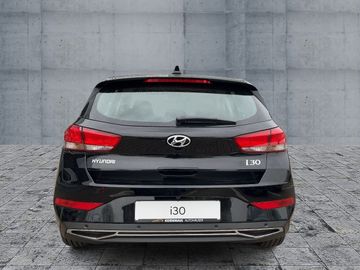 Hyundai i30 1.5 Trend ( 160 PS) NaviPDCKlima