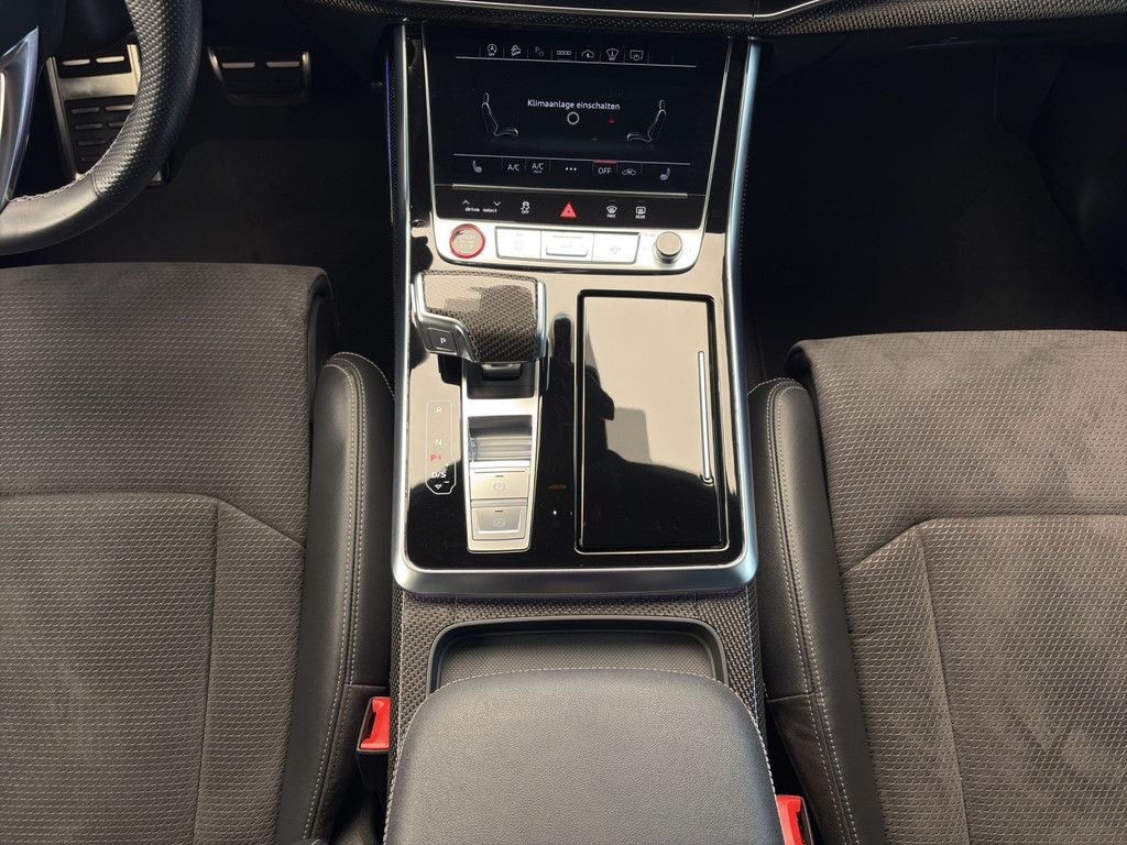 Audi SQ8 - Bild 14