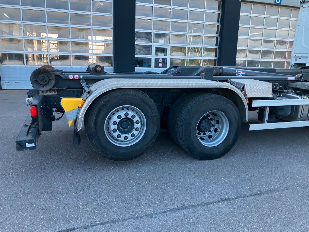 Fahrzeugabbildung DAF FAN XF 480 mit VDL Abrollkipper