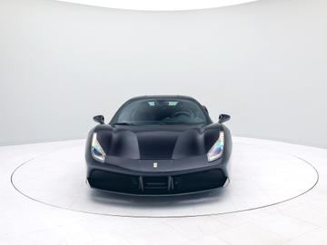 صورة 3 لـ 2016 Ferrari 488 GTB