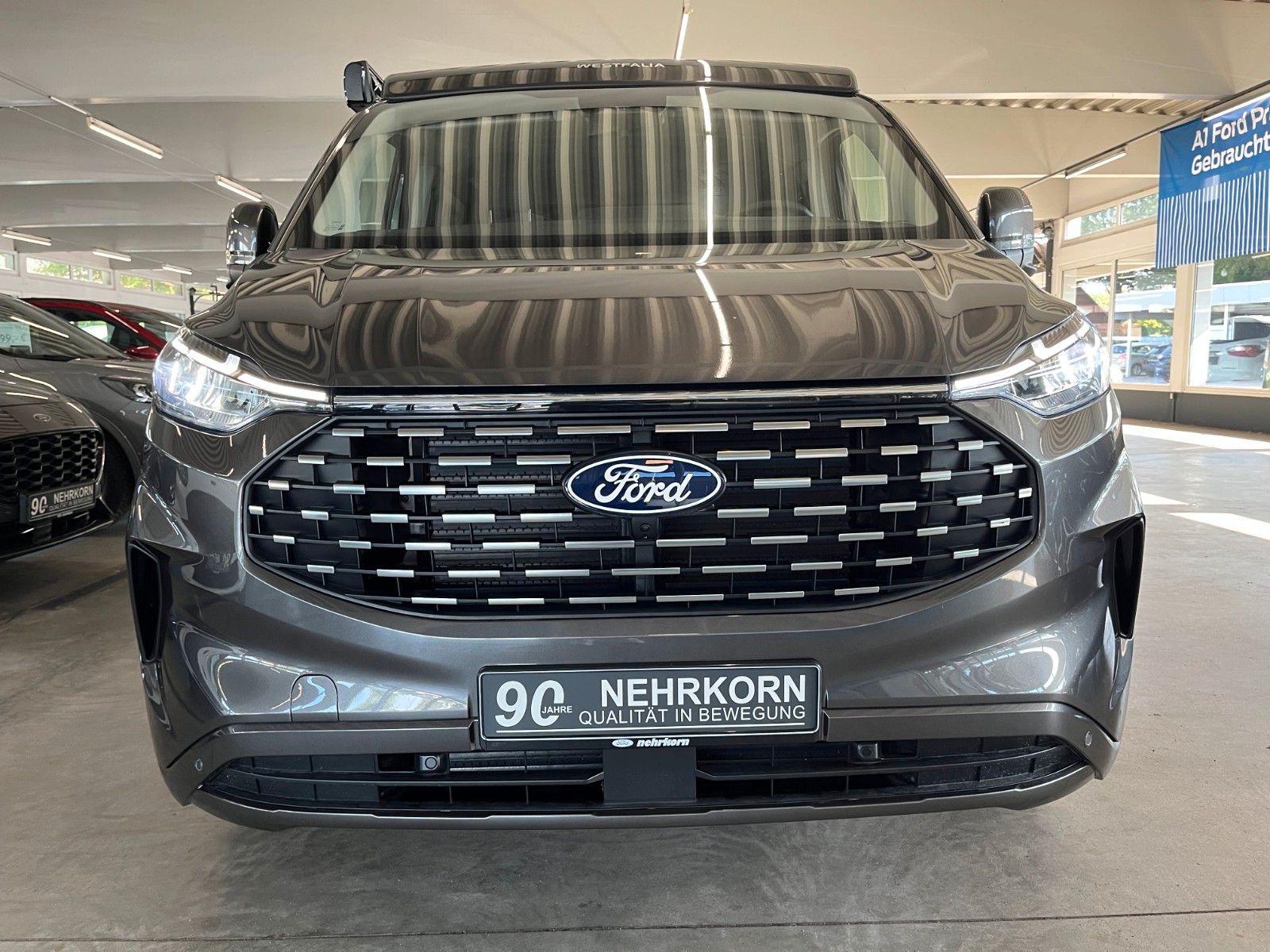 Fahrzeugabbildung Ford NUGGET L2 Titanium Aufstelldach Markise uvm.