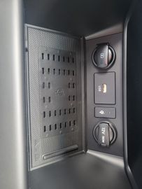 Fahrzeugabbildung Hyundai Kona1.6 GDi Hybrid DCT TREND NAVI SHZ LHZ