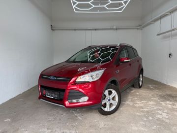 Ford Kuga - 1