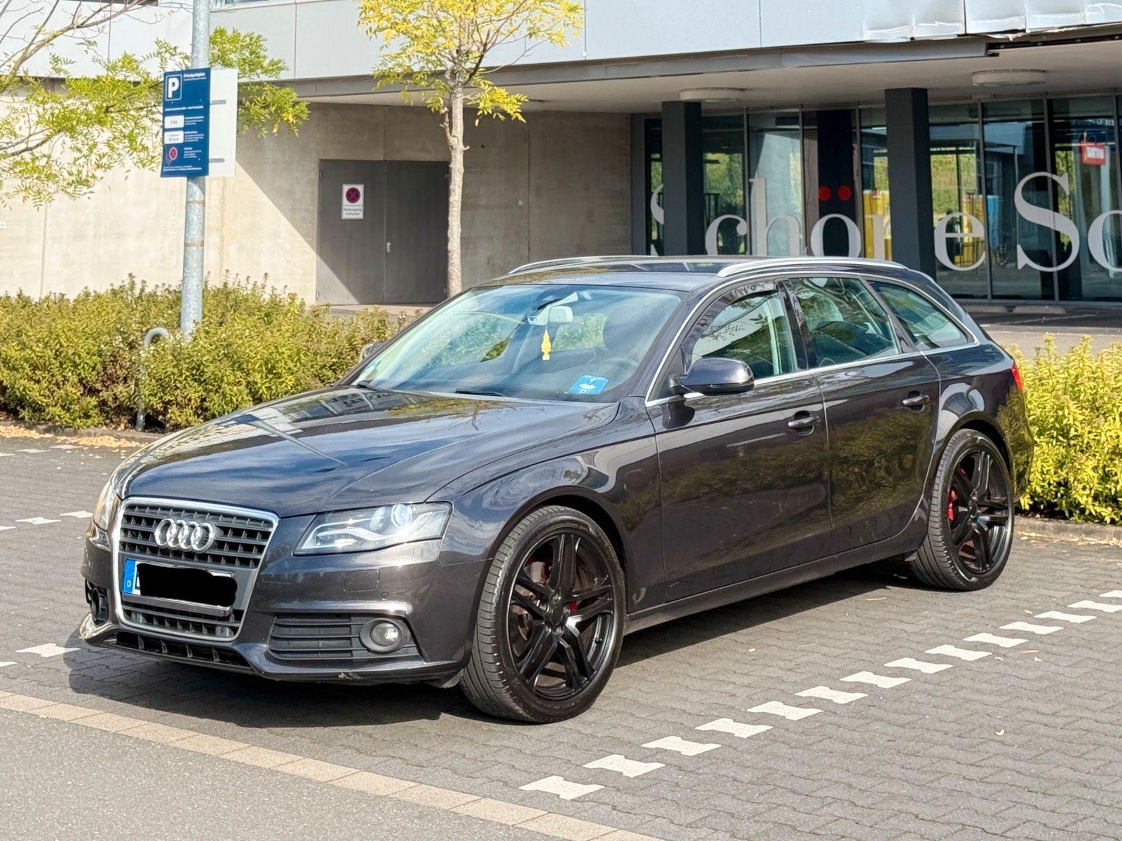 Audi A4 2011 — photo 8