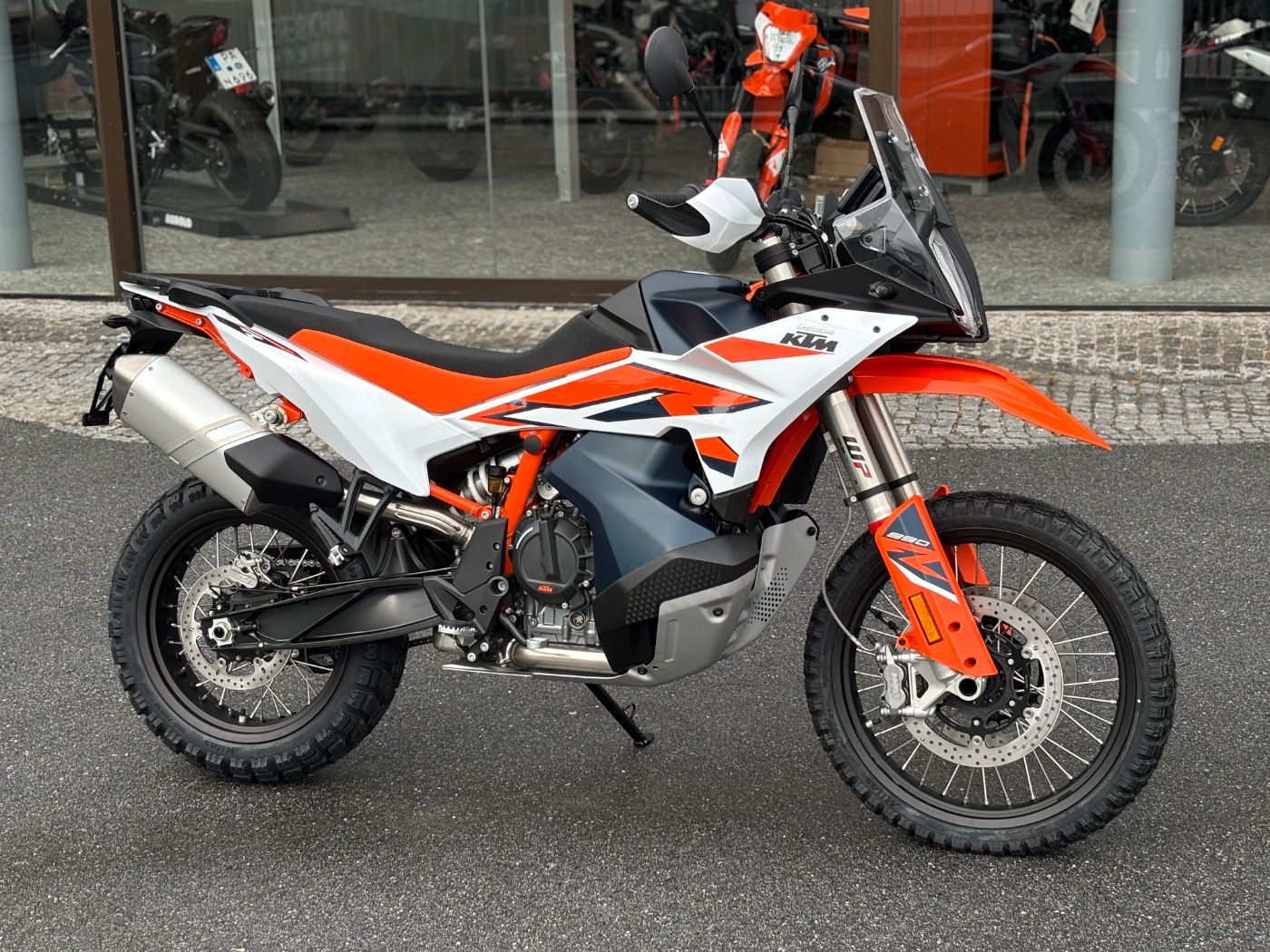Fahrzeugabbildung KTM 890 Adventure R 2024 Neufahrzeug