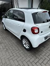 Smart ForFour-EQ- PANO+NAVI+SHZ+passion+22KW+Garantie - Smart ForFour: Eq