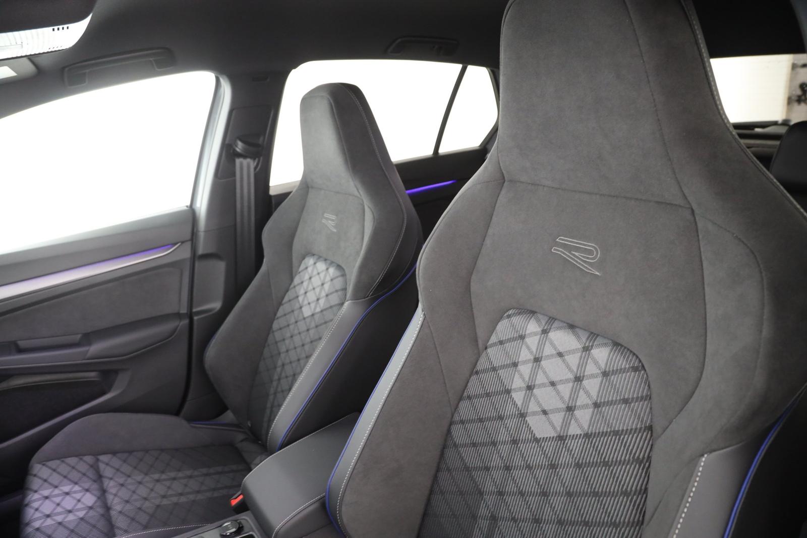 Volkswagen Golf VIII 2.0 TDI DSG R-Line LED NAVI, миниатюра 12