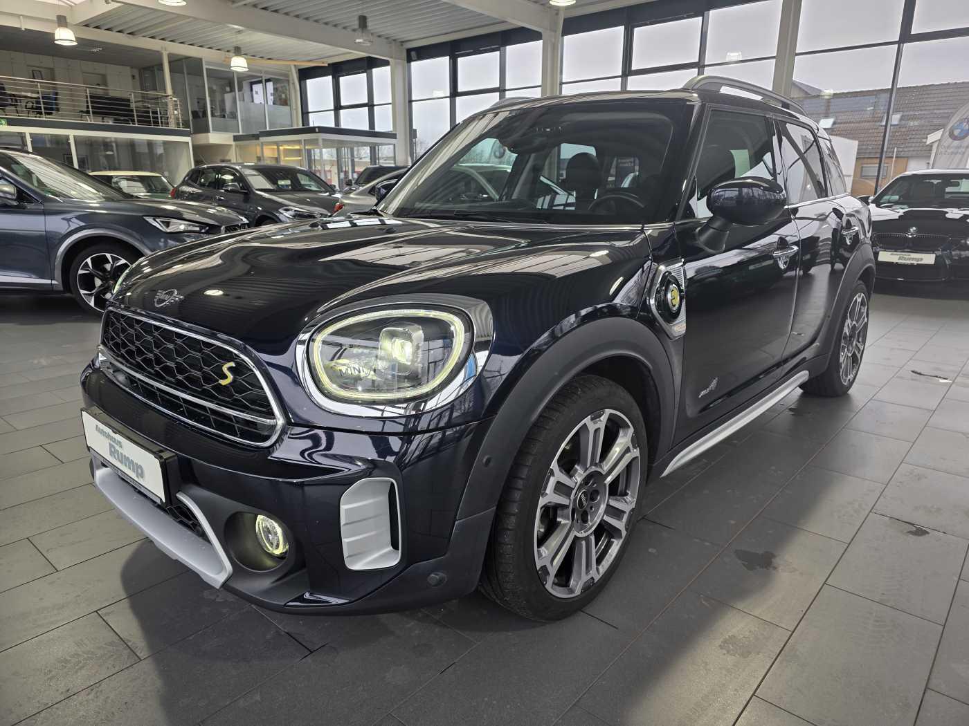 MINI Cooper SE Countryman All4 Aut. Trim / Pano / HUD