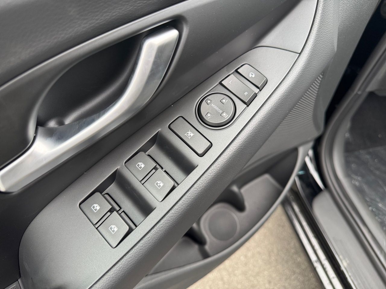 Fahrzeugabbildung Hyundai i30 ADVANTAGE LED*SHZ*LHZ*KAMERA*NAVI*USB*2Z-KL*