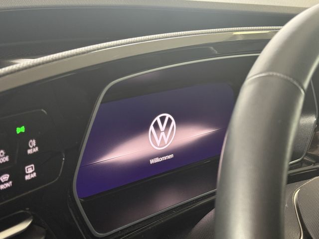 Volkswagen Caddy Maxi eHYBRID DSG STYLE LED ACC KAM 7SITZ