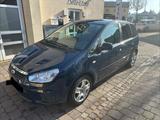 Ford C-Max 1,6 Ambiente Ambiente - Ford C-Max Ambiente mit Benzin-Antrieb