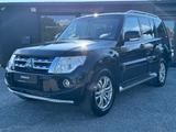 Mitsubishi Pajero 3.2 DI-D Instyle | 7 Sitzer | Kamera - Mitsubishi Pajero aus 2013