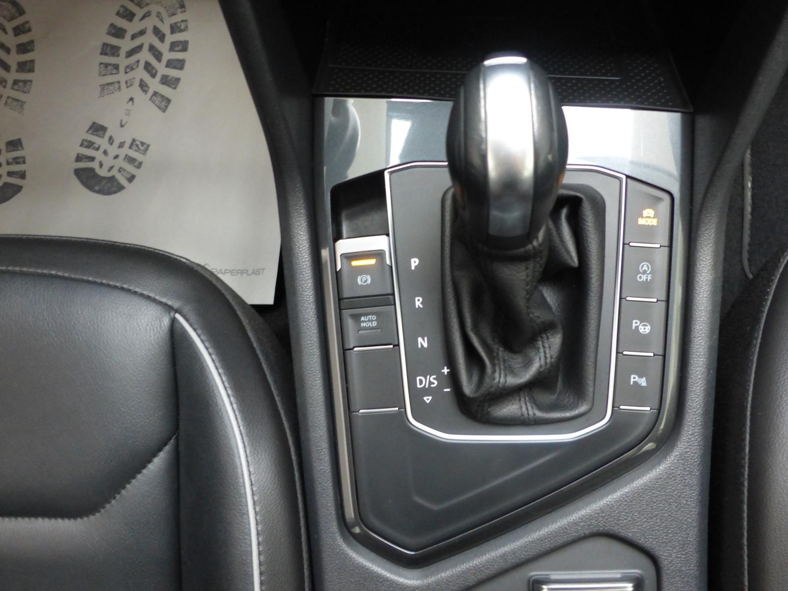 Volkswagen Tiguan Highline AHK+Leder+Memory+4xShzg+LED+ACC, миниатюра 24