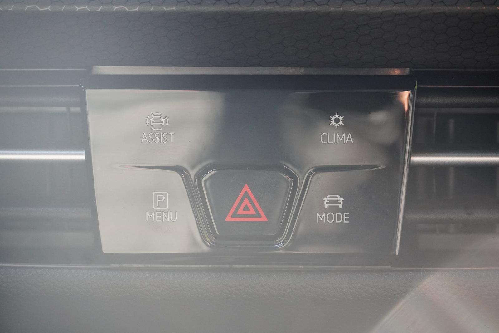 Volkswagen Golf VIII 2.0 GTI DSG LED DCC HarmanKardon ACC, миниатюра 17