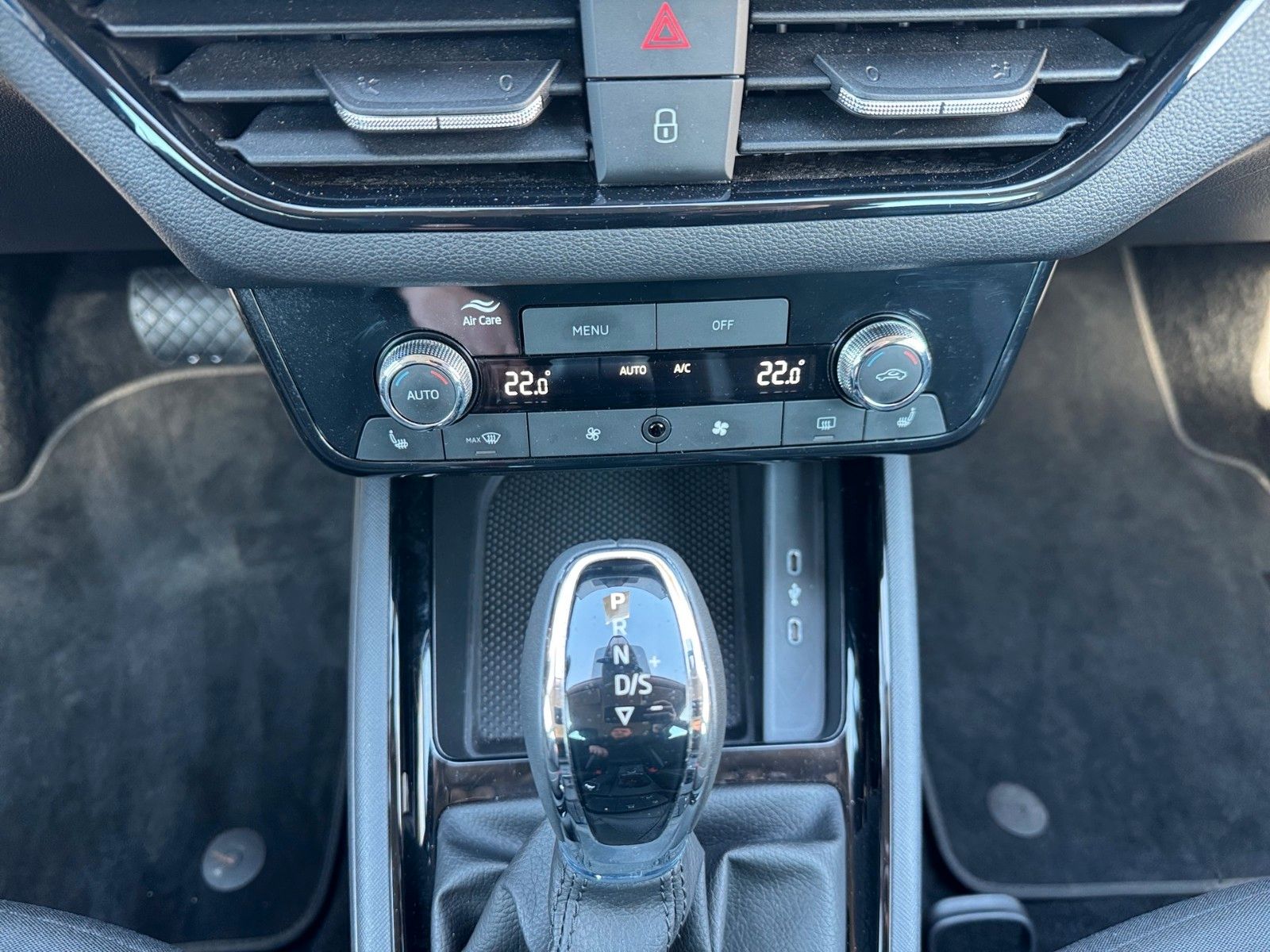 Fahrzeugabbildung SKODA Scala Selection 1.0 TSI