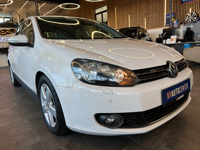Volkswagen Golf VI*TEMPO*NAVI*PDC*ALCANTARA*1-HAND*