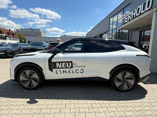 Lynk & Co 08