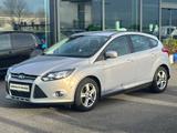 Ford Focus Limousine 1.6 EcoBoost Titanium - Ford Focus aus 2011: 1.6