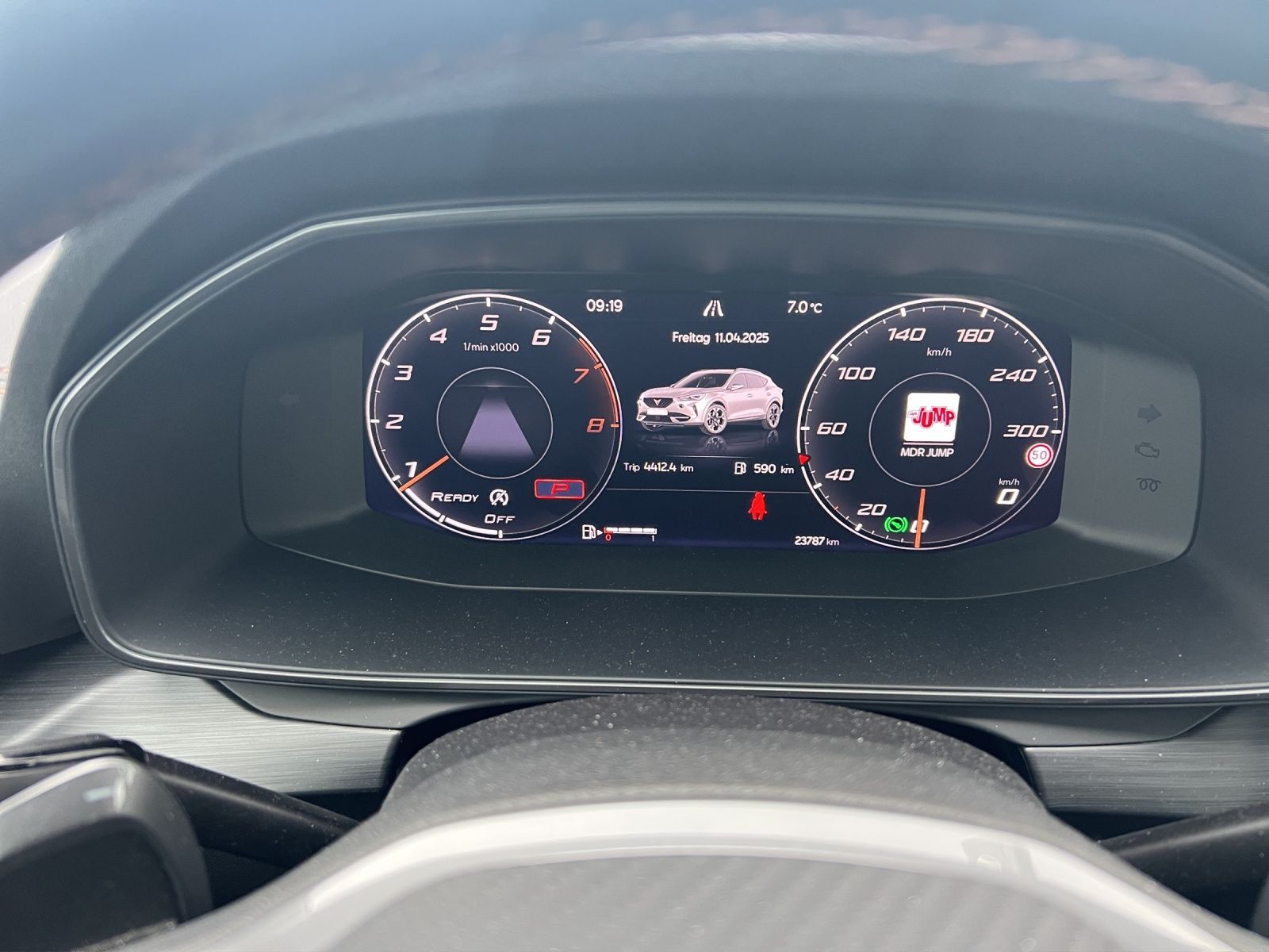 Fahrzeugabbildung CUPRA Formentor TSI DSG 4Drive LED Navi Pano AID ACC R