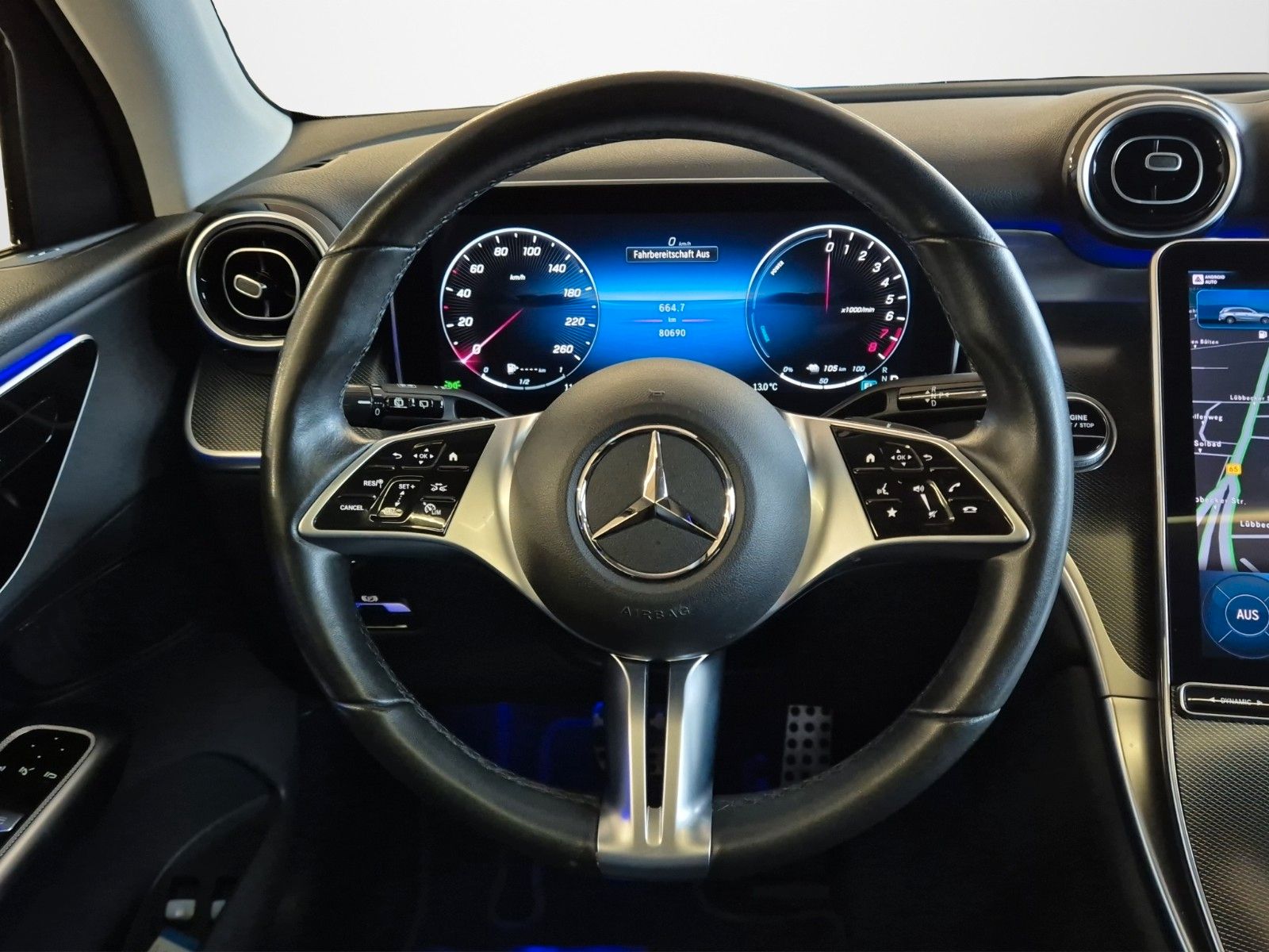 Fahrzeugabbildung Mercedes-Benz GLC300E 4MATIC 360° PANO DIG LIGHT AHK