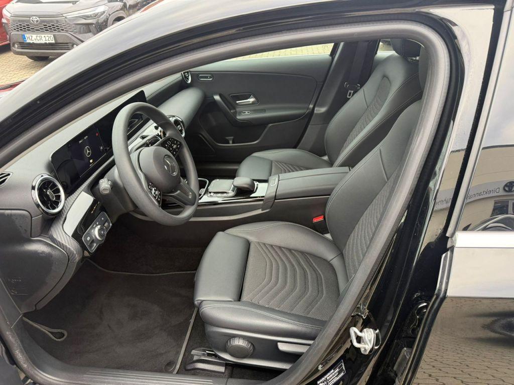 Mercedes-Benz A 250 e 8G-DCT Style