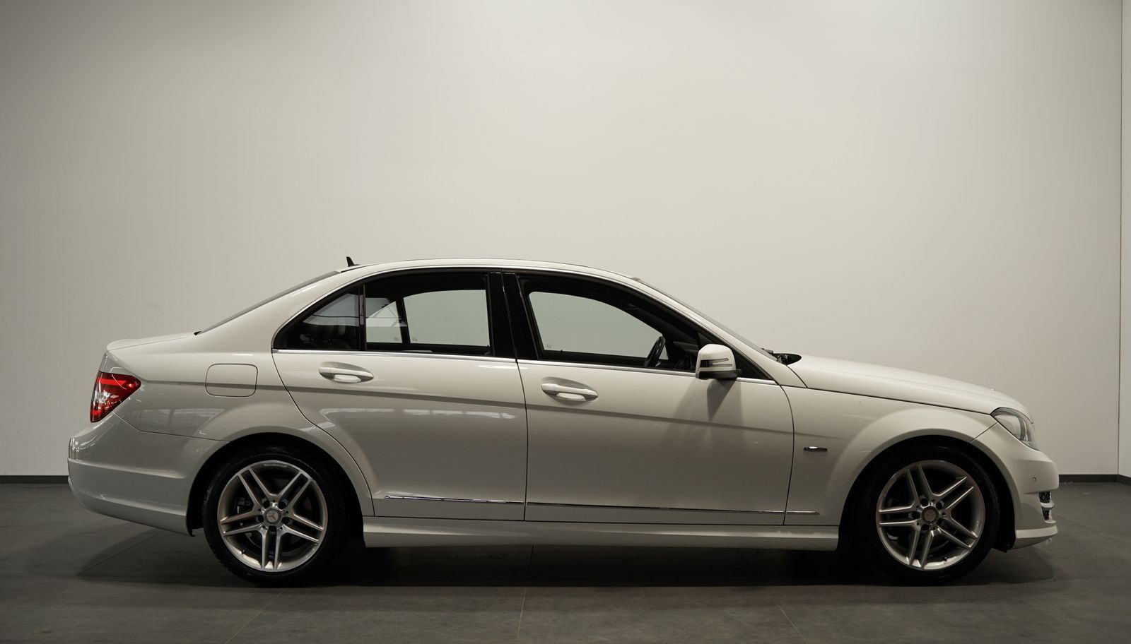 Mercedes Benz C 200