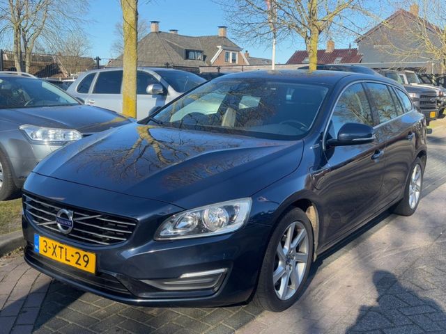 Volvo V60 2.4 D6 AWD Momentum 2014