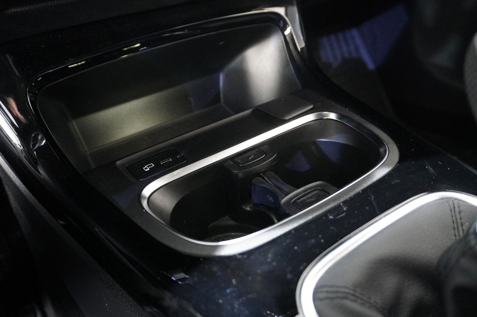 Fahrzeugabbildung Mercedes-Benz A 180 LIM. PROGRESSIVE NAVI/LED/VIRTU./SHZ/PDC