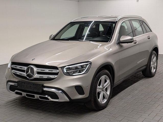 MERCEDES-BENZ GLC 300d 4M LED/SHZ/Navi/360°/AHK/el.Heck/18-LM