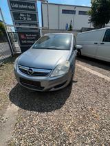 Opel Zafira 7 Sitze 1.8 2 Hand 147 T., gep... - Opel Zafira Gebrauchtwagen in Dresden