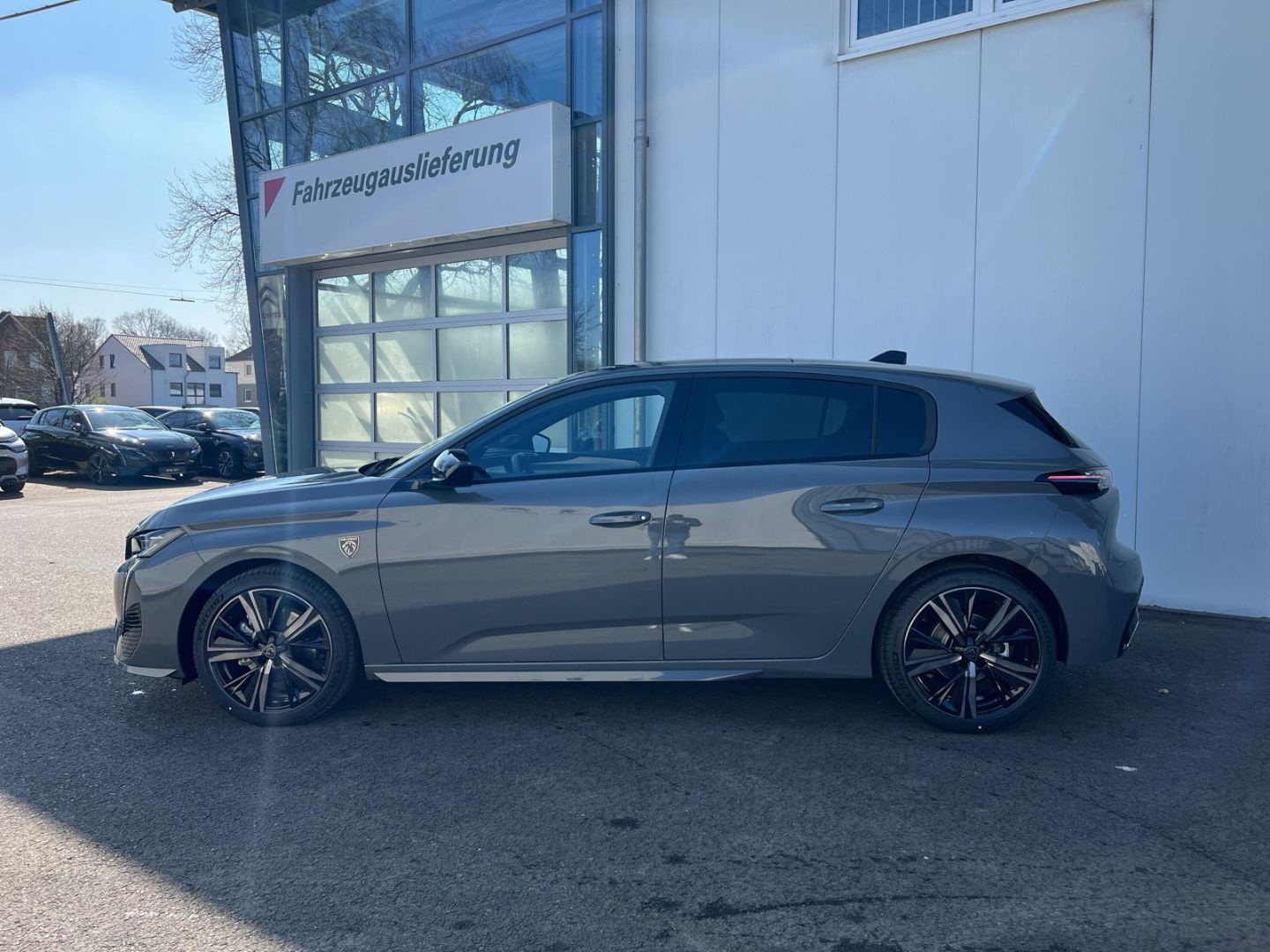 Fahrzeugabbildung Peugeot 308 GT BlueHDi 130 EAT8 AHK-abn. El. Panodach