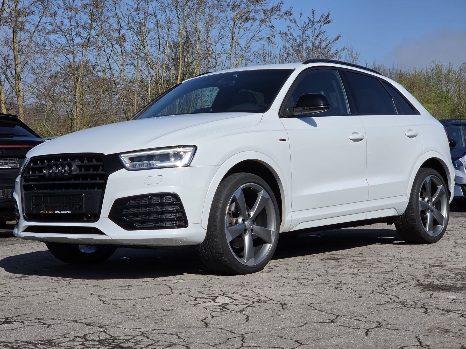 AUDI Q3 sport quattro S Line Plus Panorama*AHK*Leder*