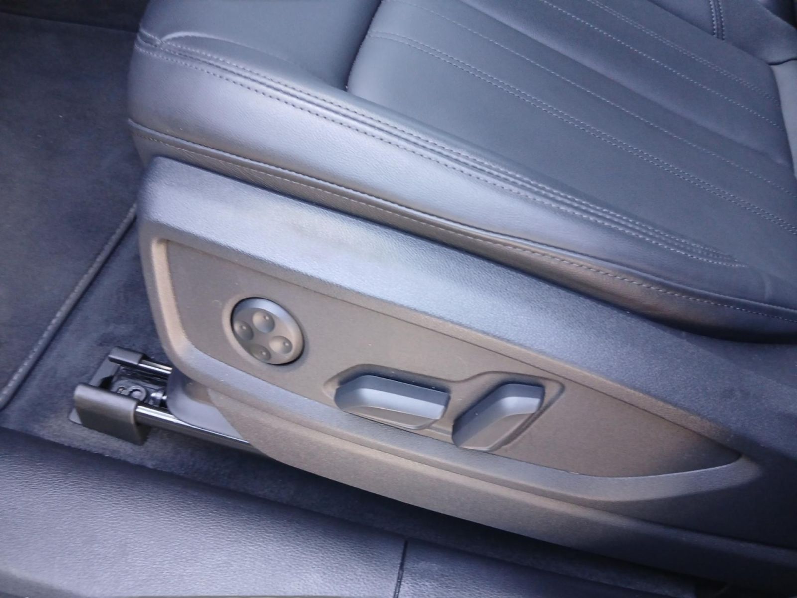 Audi Q5 - Bild 13