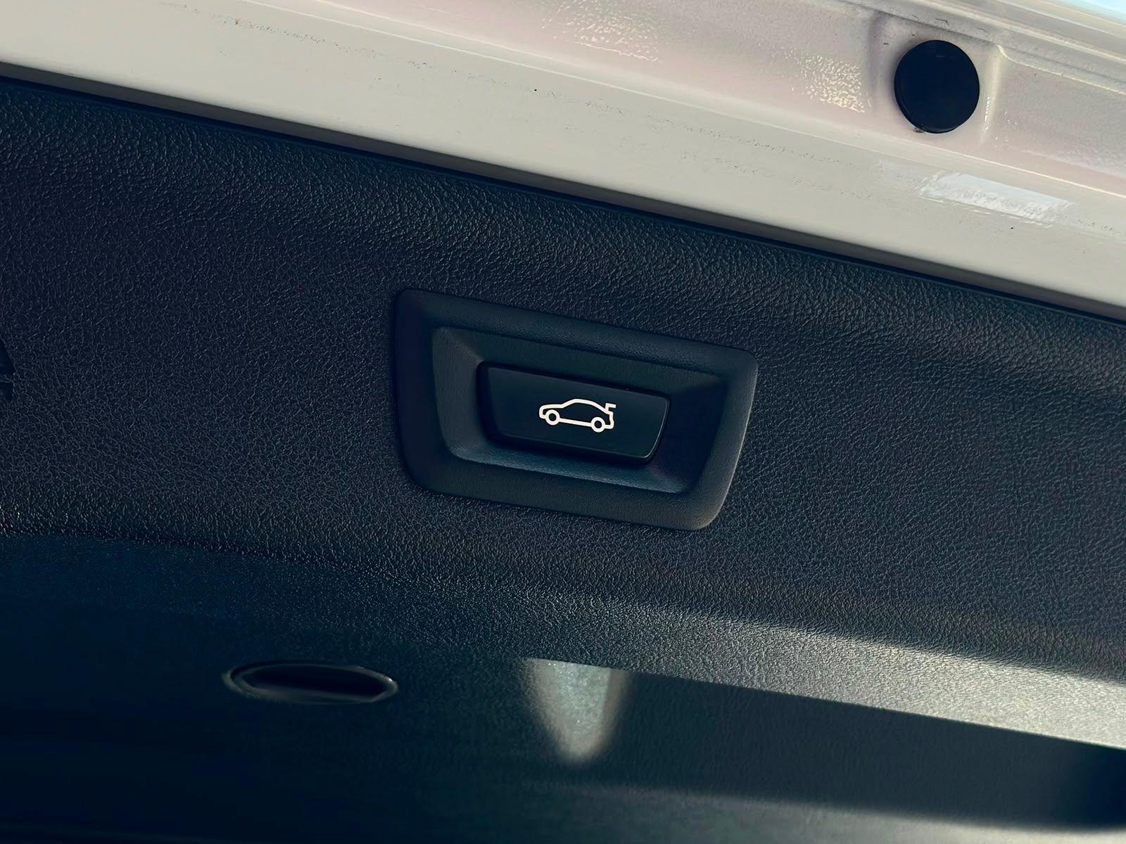 BMW 520d LUXURYLINE SHADOW ACC#PANO#SHZ#MEMORY#SH#LH