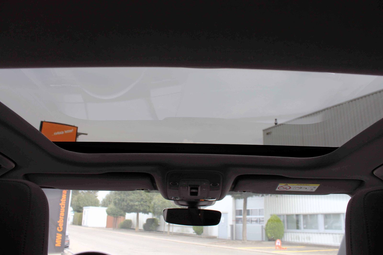 Fahrzeugabbildung Audi A3 45TFSI e SLine Aut. Sportback SD LED ACC KAM