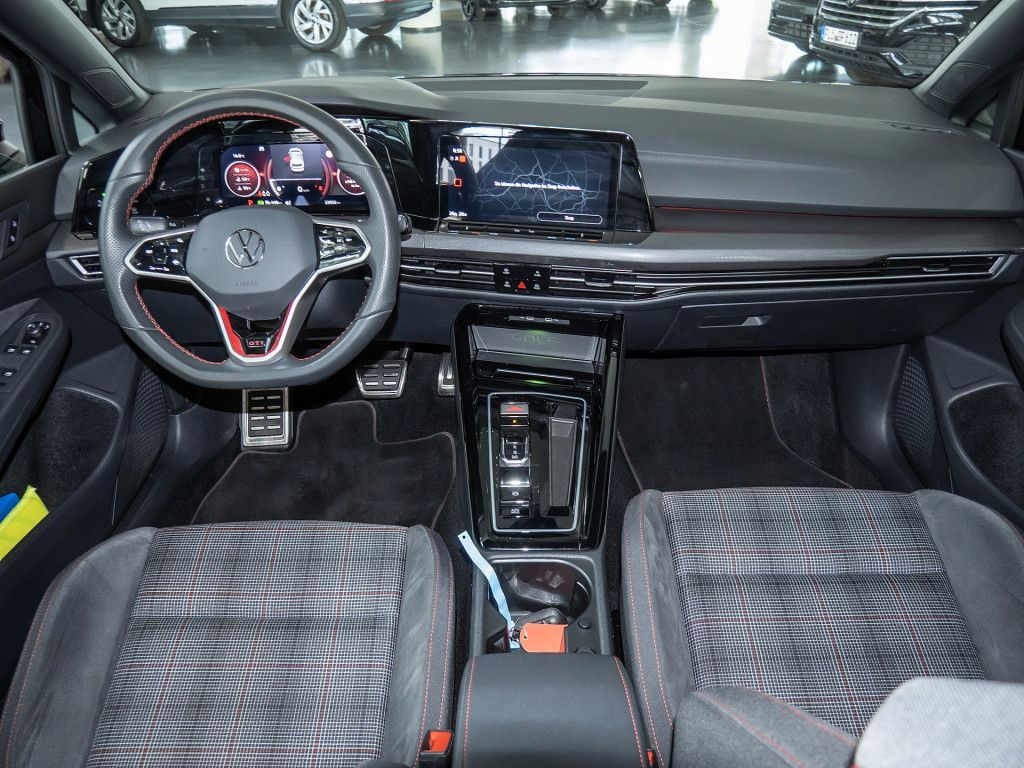 Volkswagen Golf - Bild 7