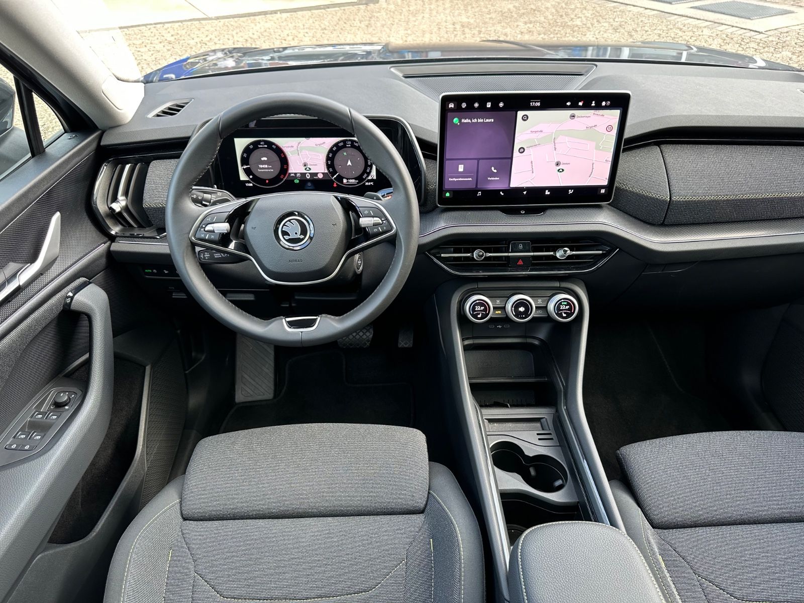 Fahrzeugabbildung SKODA Kodiaq 2.0 TDI 4x4 Selection DSG Pano/AHK/Navi