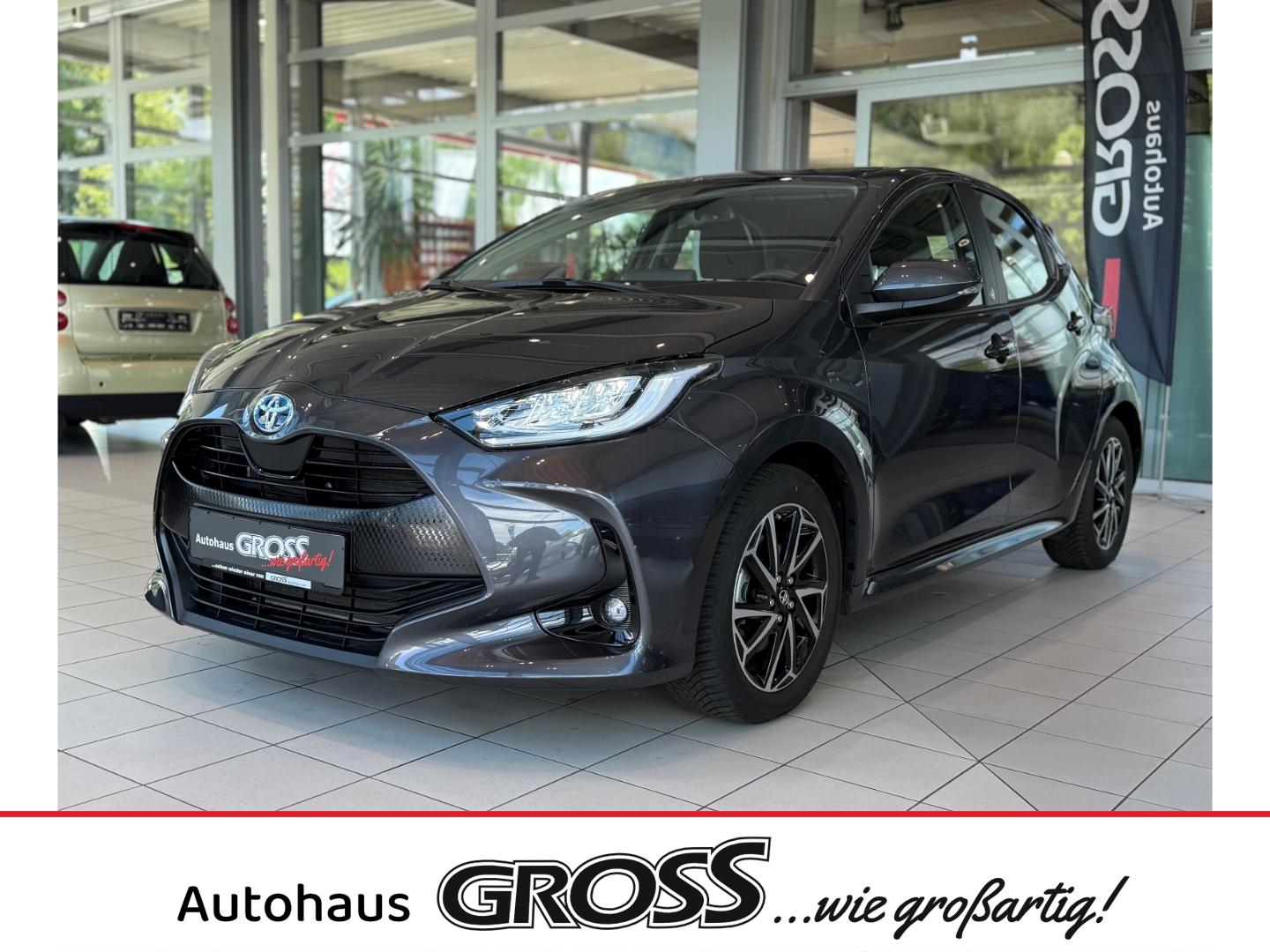 Toyota Yaris Hybrid Team Deutschland LED ALLWETTERREIFE