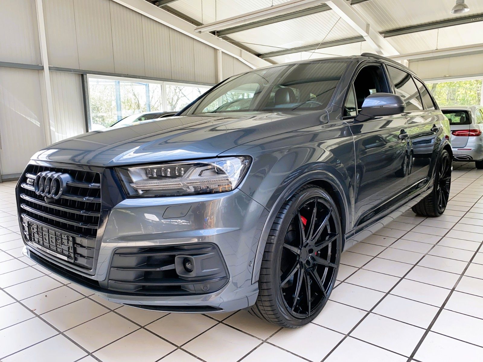 AUDI SQ7 4,0 TDI S-Line Rollstuhlumbau Selbstfahrer