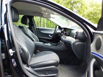 Mercedes E 220 - 10