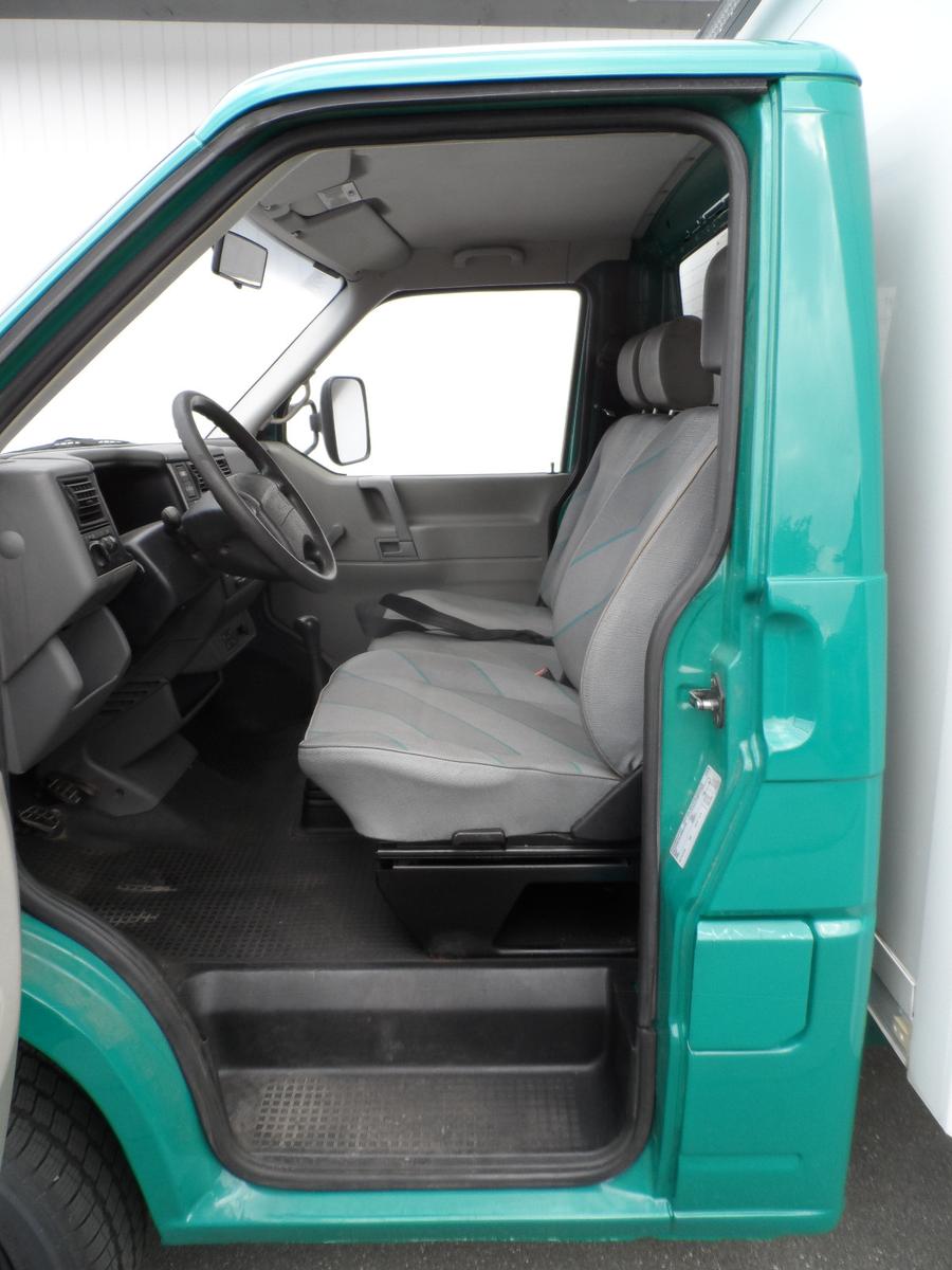 Volkswagen T4 2,5l Benzin SYNCRO Koffer Doppelairbag Sperre
