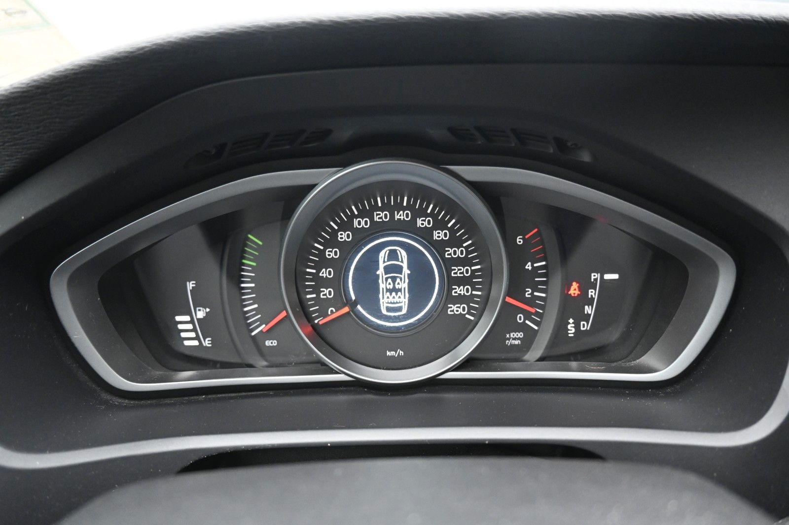 Fahrzeugabbildung Volvo V40 D2  Kinetic *TEMPO*NAV*LED*RFK*CD*