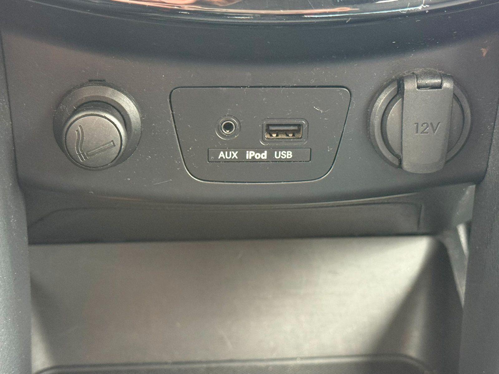 Hyundai i30 2013 — photo 13
