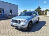 Jeep Grand Cherokee 3.0 CRD mit TÜV Neu - Jeep Grand Cherokee aus 2012 mit Diesel-Antrieb