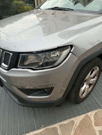 Jeep Compass - 4
